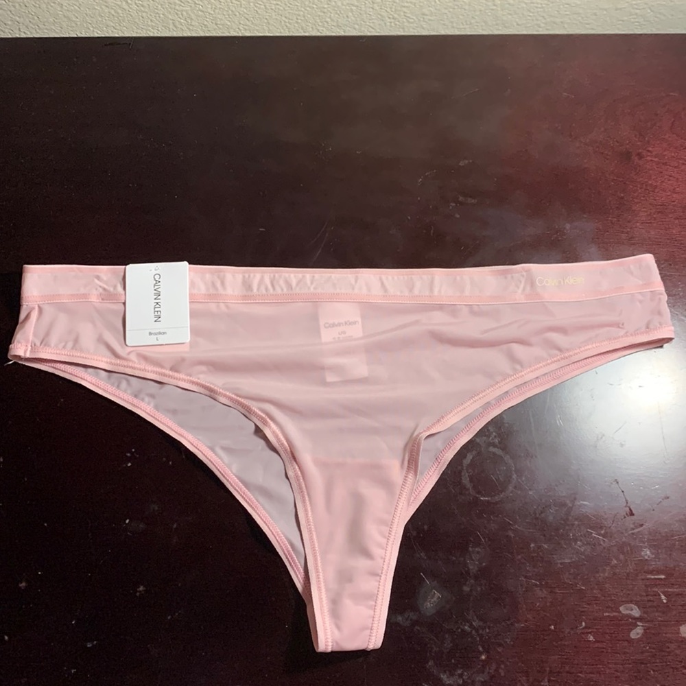 New with tags size L Calvin Klein Brazilian panty